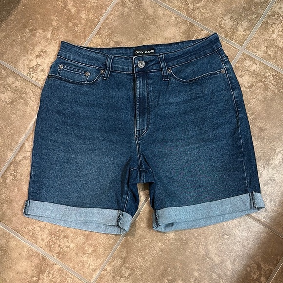 DKNY Denim - DKNY Blue Jean Bermuda Shorts High-Waisted Cuffed EUC